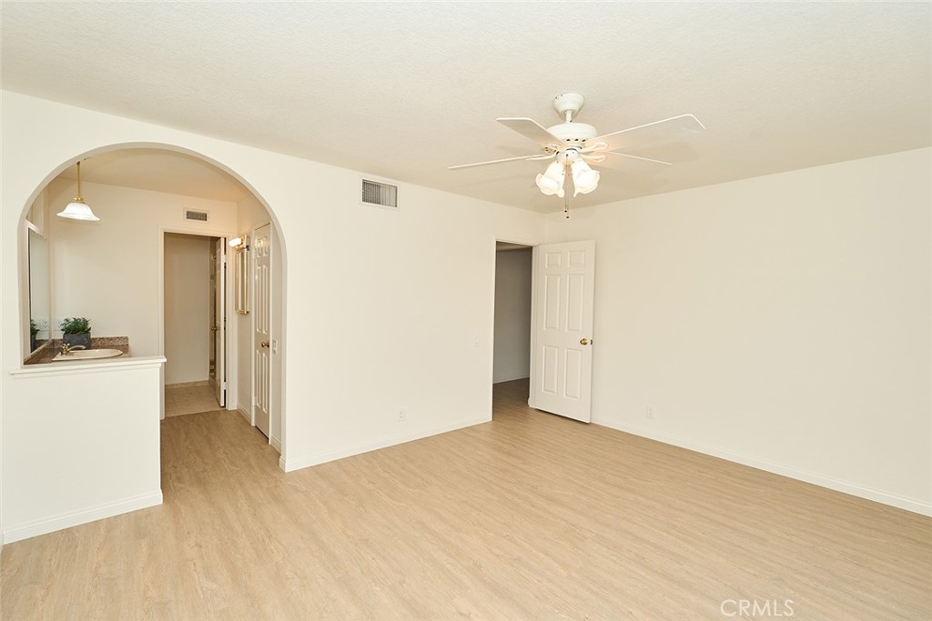 8068 Catherine Avenue 9