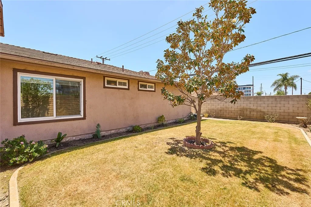 8068 Catherine Avenue Unit 9
