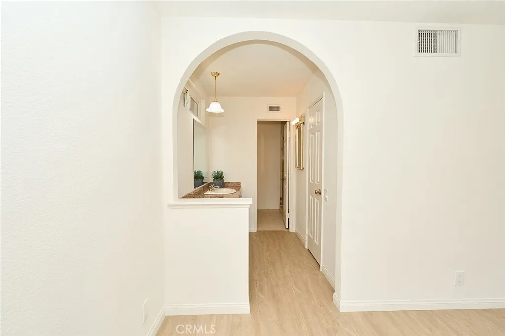 8068 Catherine Avenue Unit 9