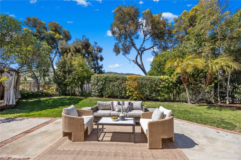 2931 Calle Heraldo
