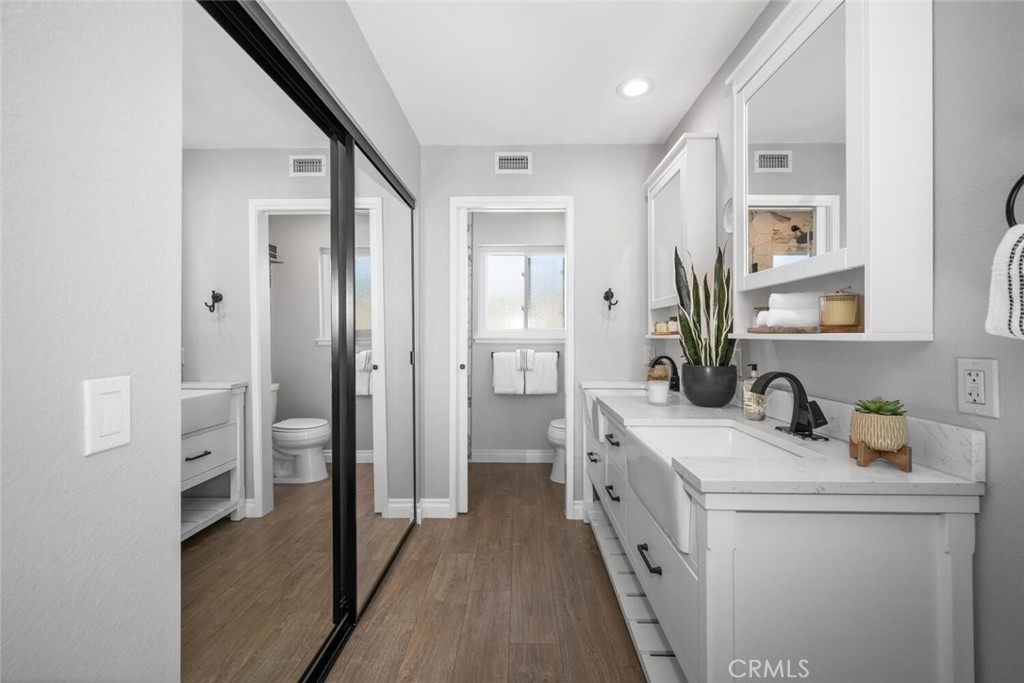 2432 Chippewa Avenue