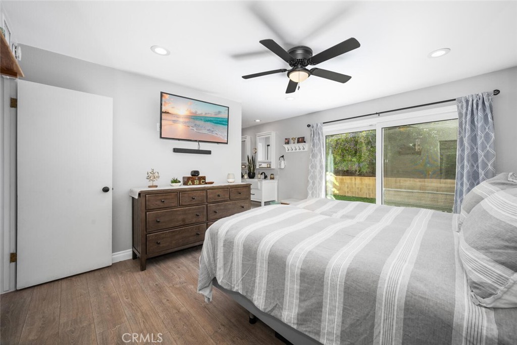 2432 Chippewa Avenue