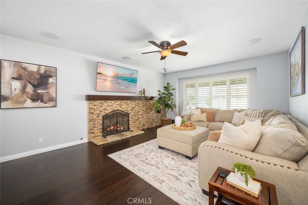 2432 Chippewa Avenue