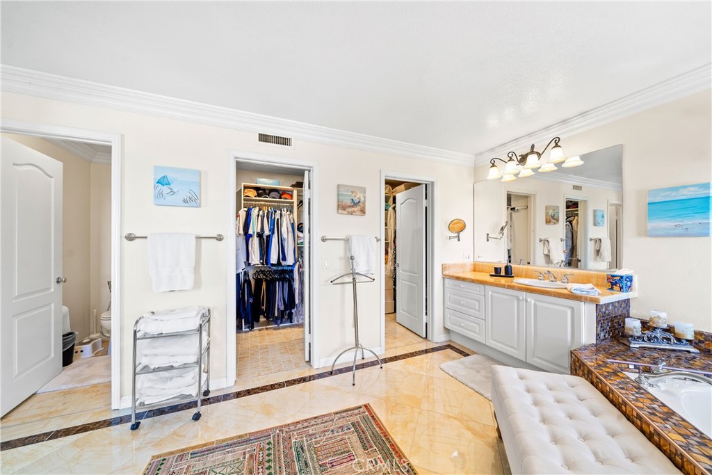 22541 Wakefield