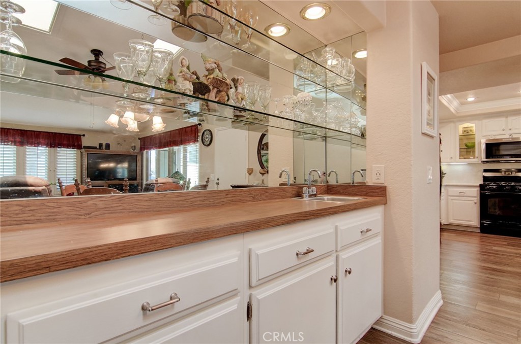 8646 Butte Circle 604B