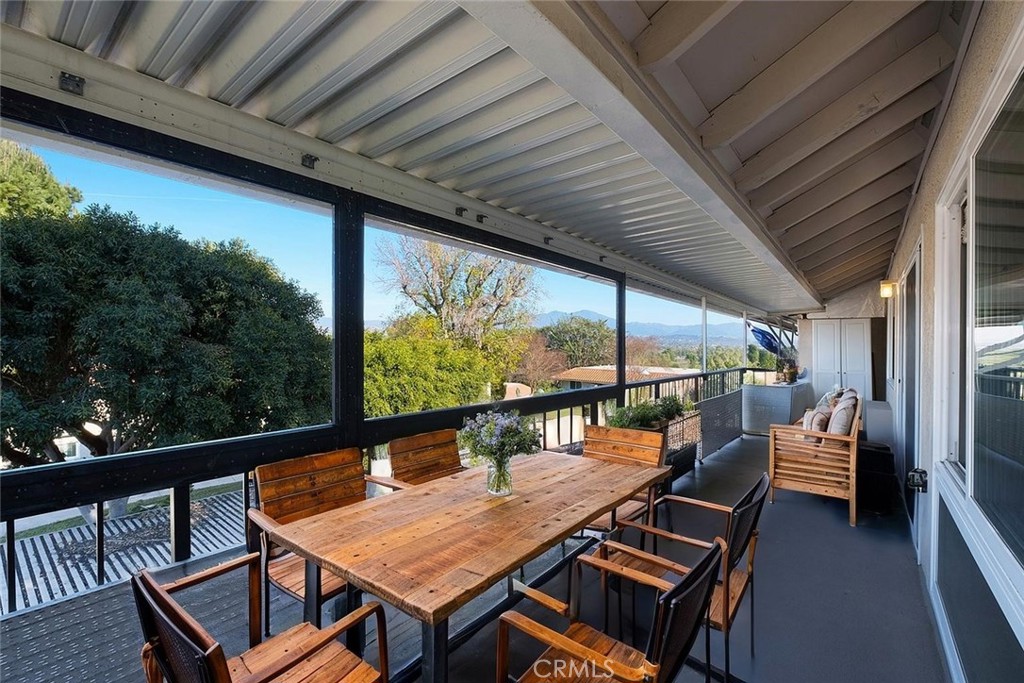 3111 S Via Serena S N