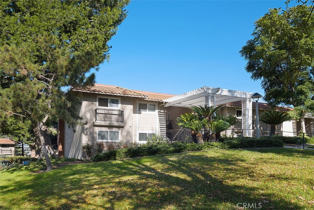 3111 S Via Serena S N