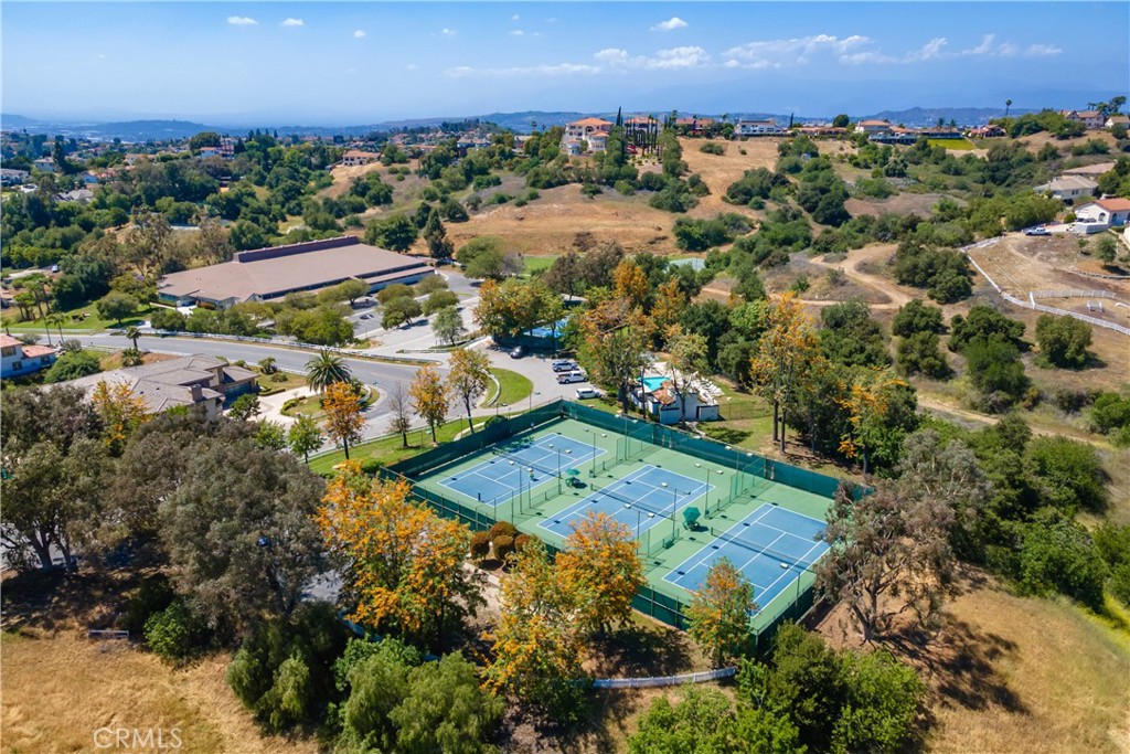 2887 Shadow Canyon Road