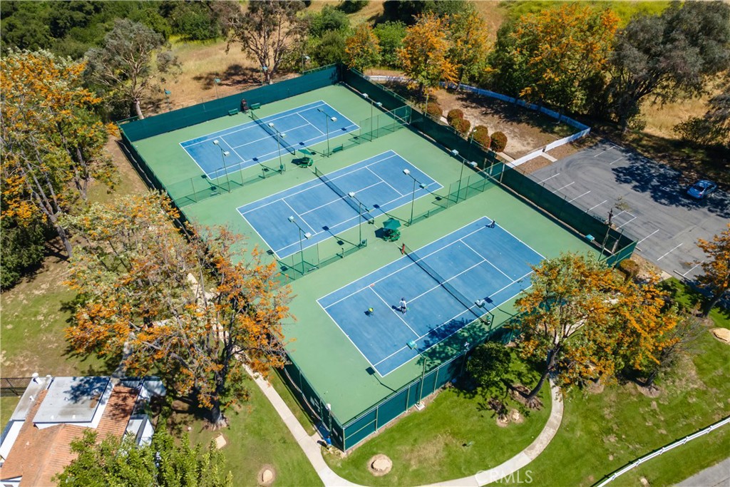 2887 Shadow Canyon Road