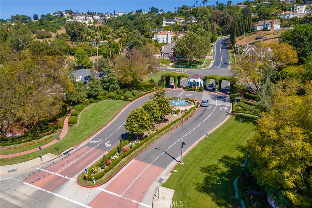 2887 Shadow Canyon Road