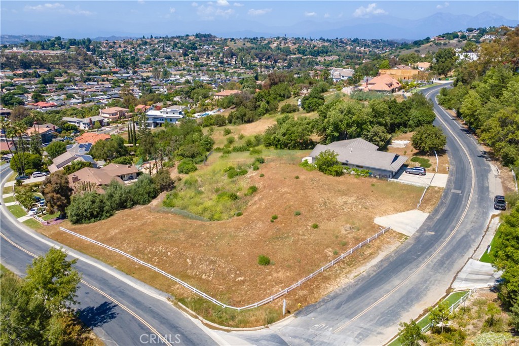 2887 Shadow Canyon Road