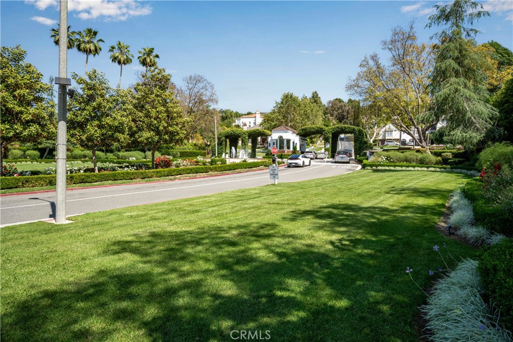 2887 Shadow Canyon Road