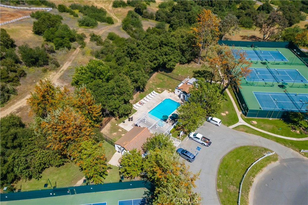 2887 Shadow Canyon Road