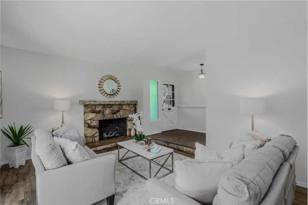1919 Sherry Lane Unit 28