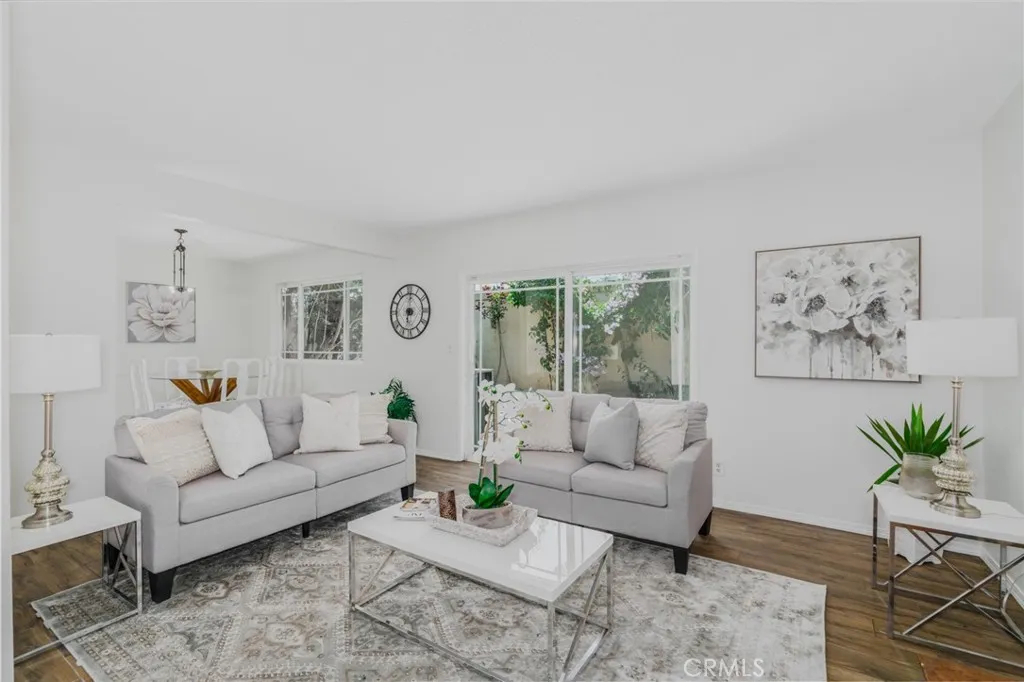 1919 Sherry Lane Unit 28