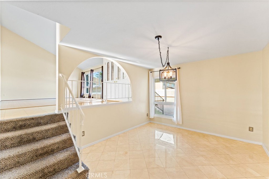 15601 Whiteoak Lane