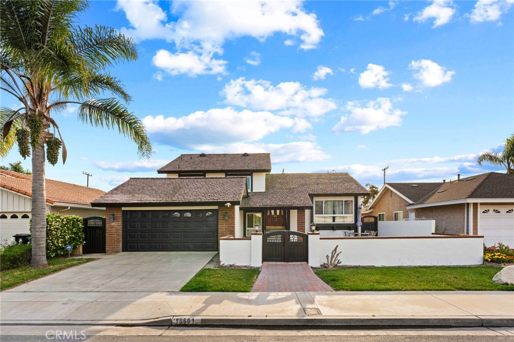 15601 Whiteoak Lane