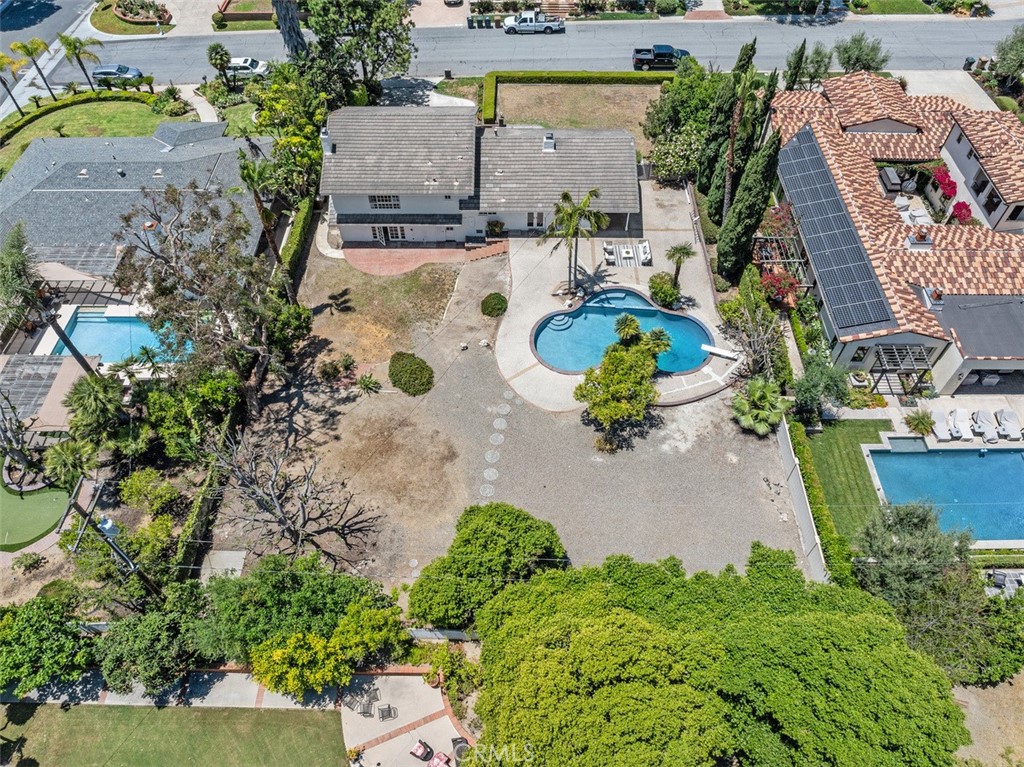 9612 Christine Circle