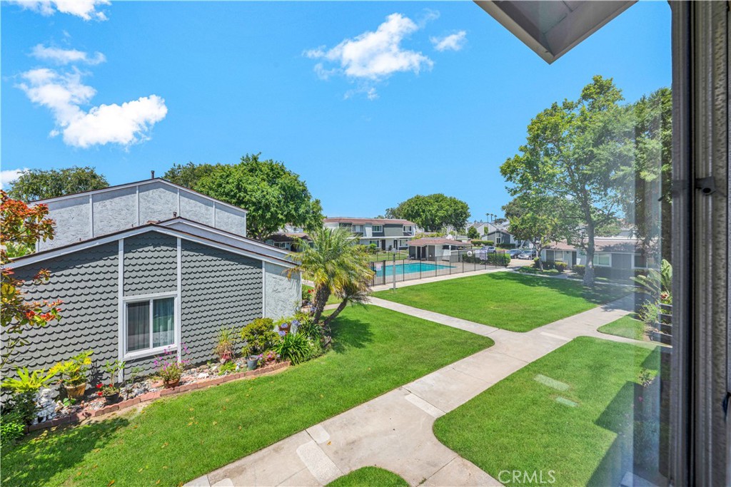 13338 Woodbrook Circle