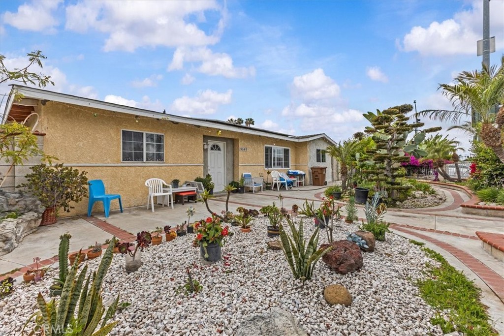 9502 Westminster Ave