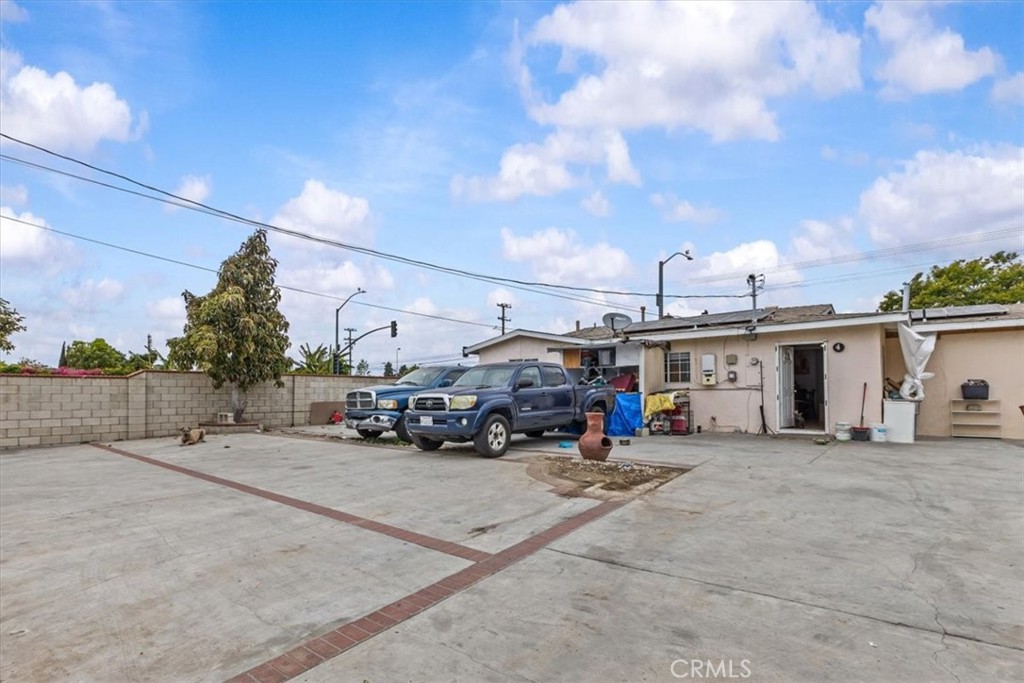 9502 Westminster Ave