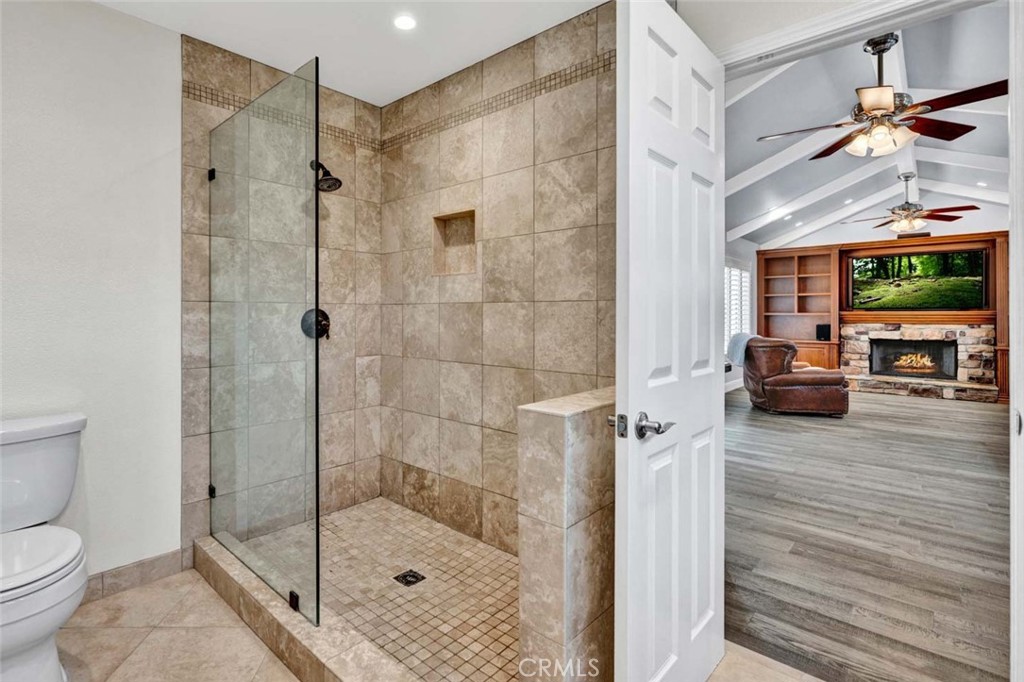 21772 Windsong Circle