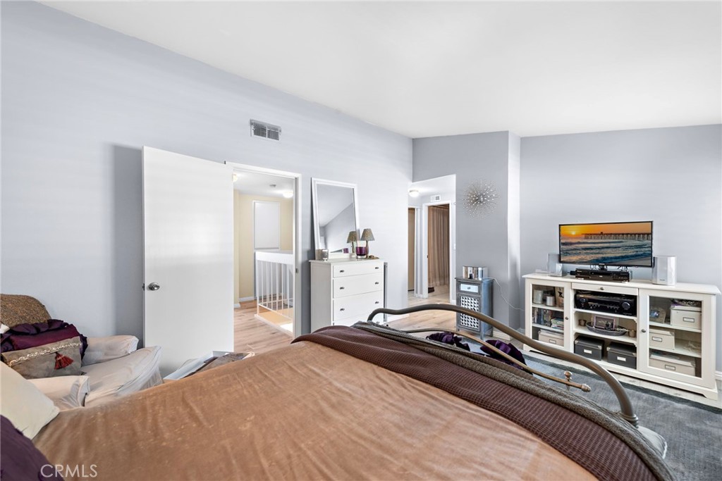 3340 E Collins Avenue 30