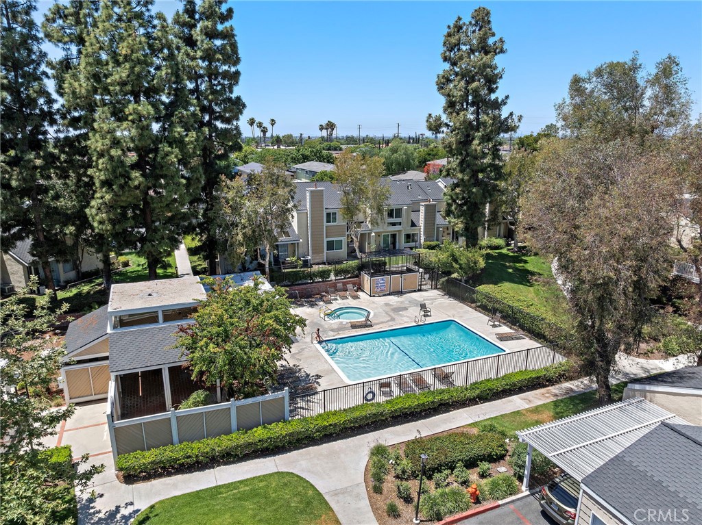 3340 E Collins Avenue 30