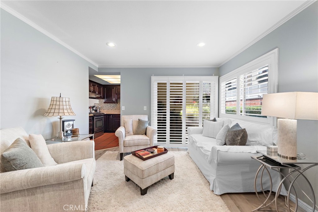 3340 E Collins Avenue 30