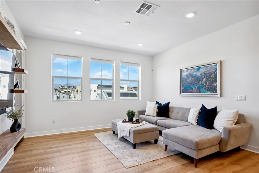 1101 Lasso Way 303