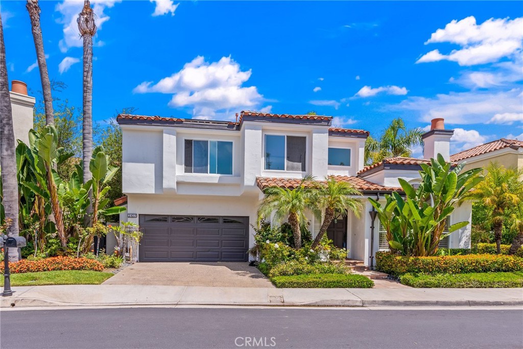 3107 Corte Marin