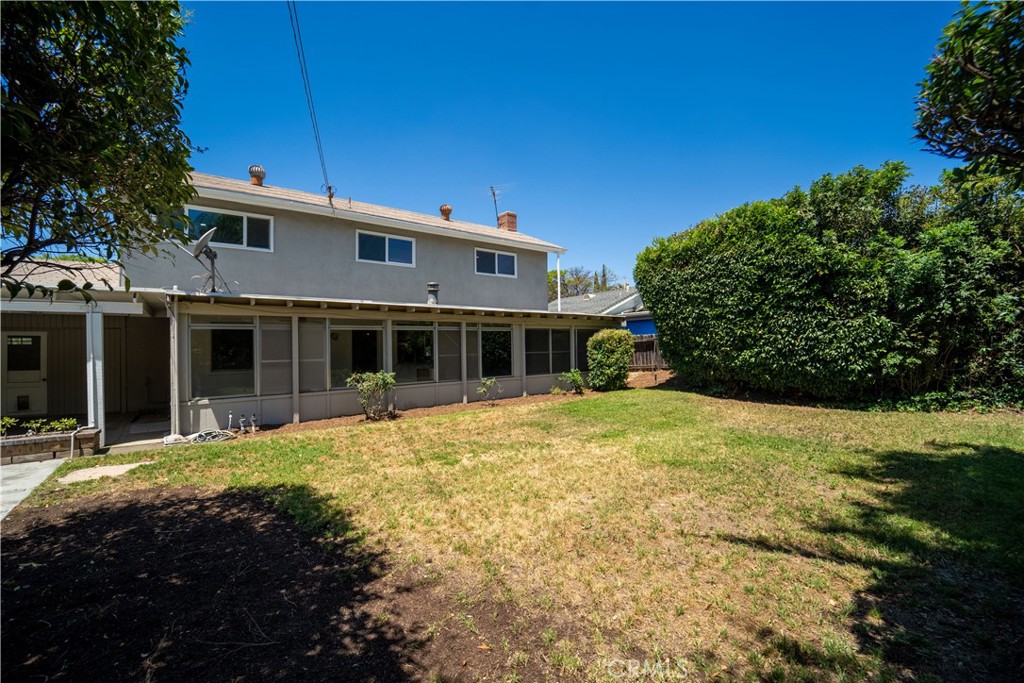 1352 Darlington Avenue