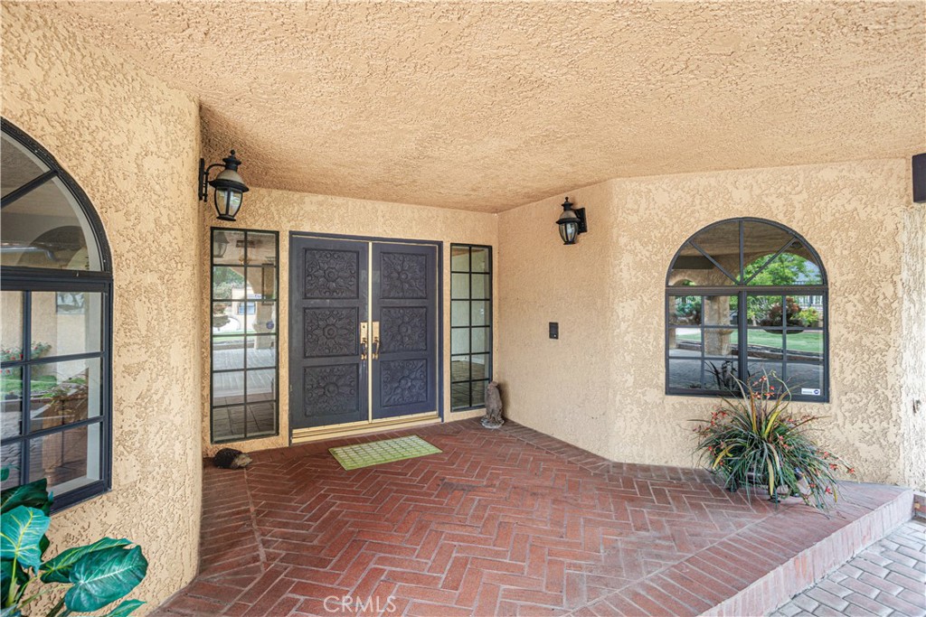 350 Roughrider Road