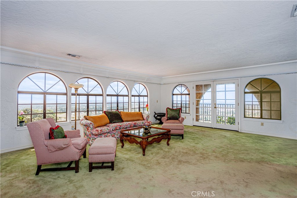 350 Roughrider Road