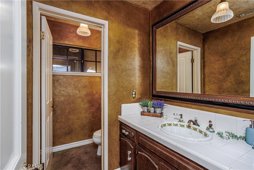 350 Roughrider Road