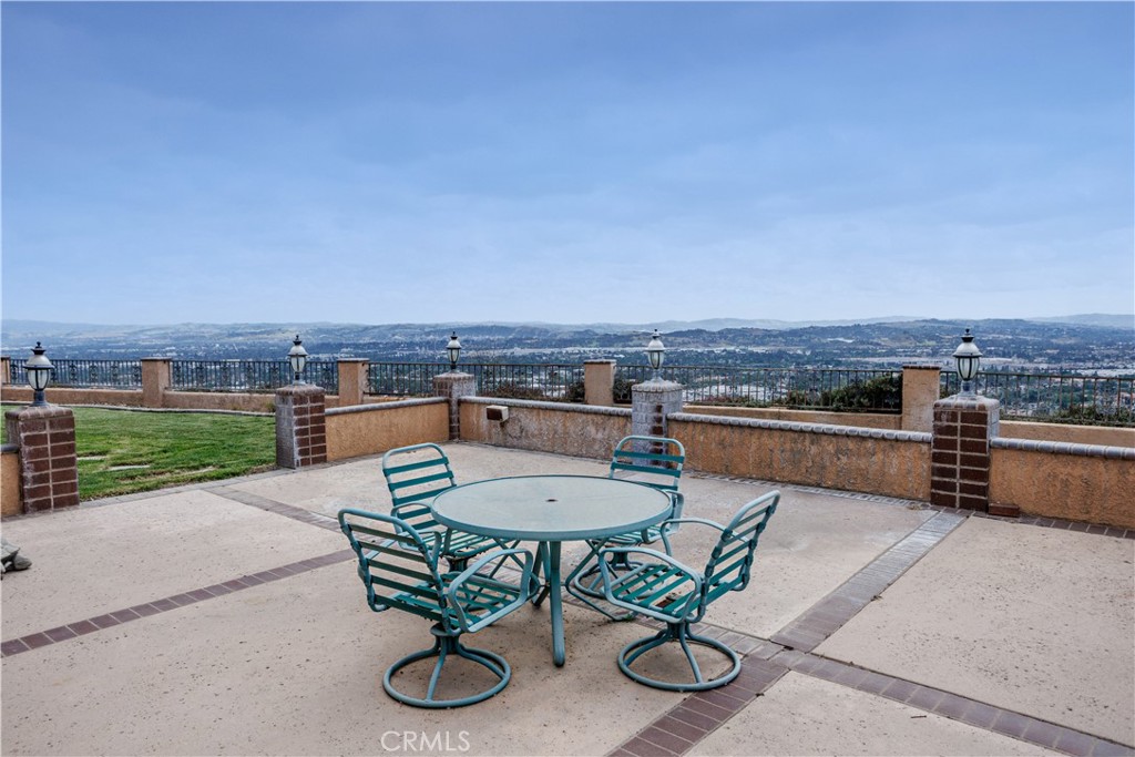 350 Roughrider Road
