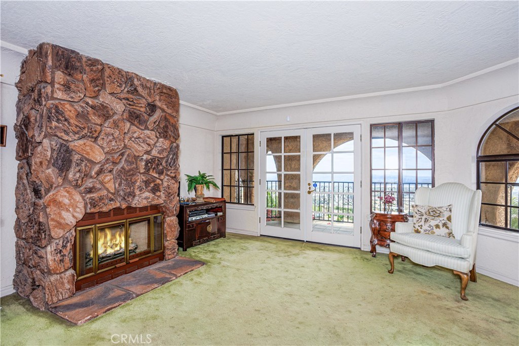 350 Roughrider Road