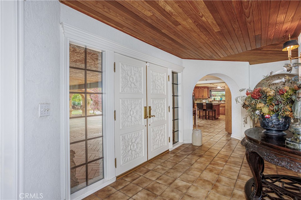 350 Roughrider Road