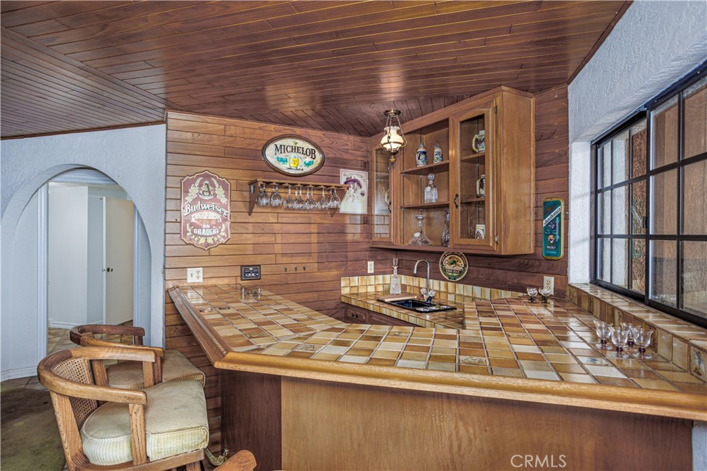 350 Roughrider Road