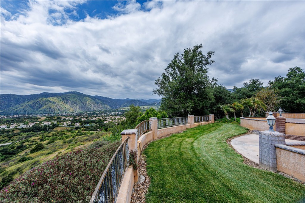 350 Roughrider Road