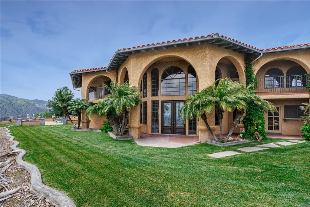 350 Roughrider Road