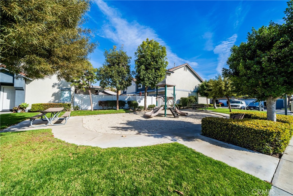 656 West Vermont Avenue