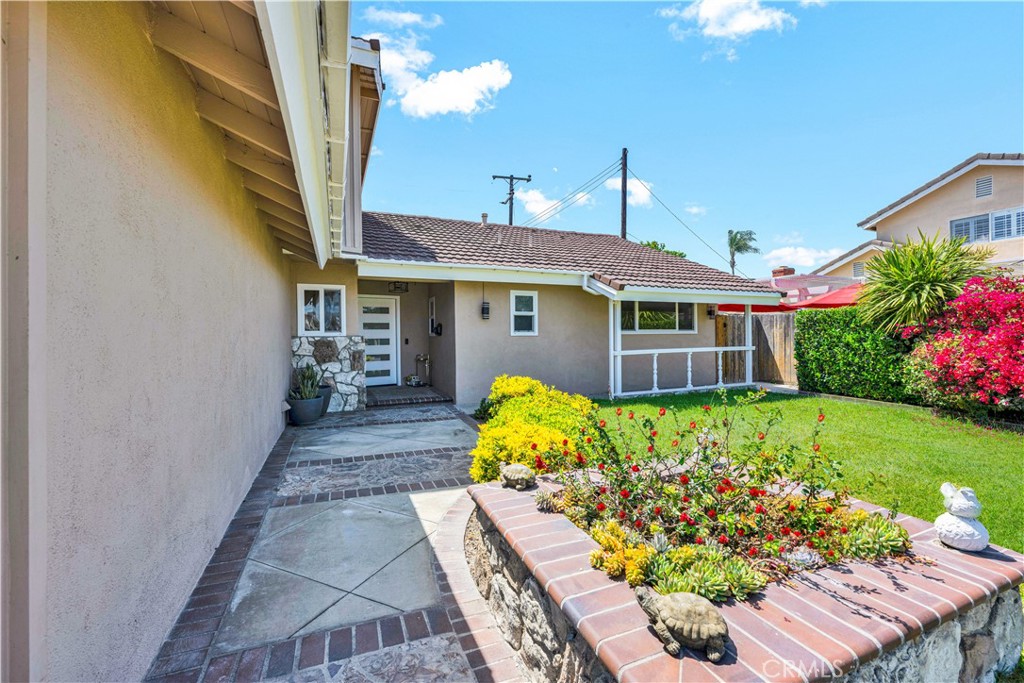 16761 Montclair Lane