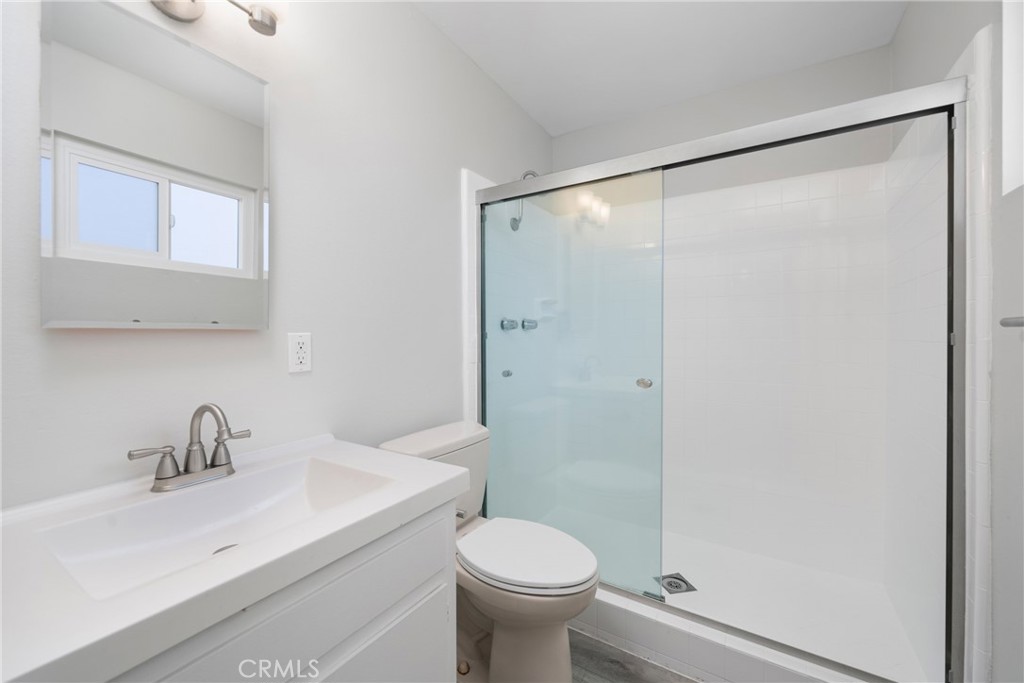 8125 Ridgefield Drive