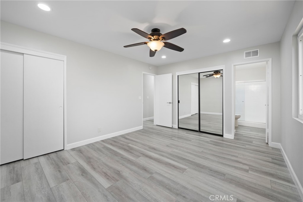 8125 Ridgefield Drive