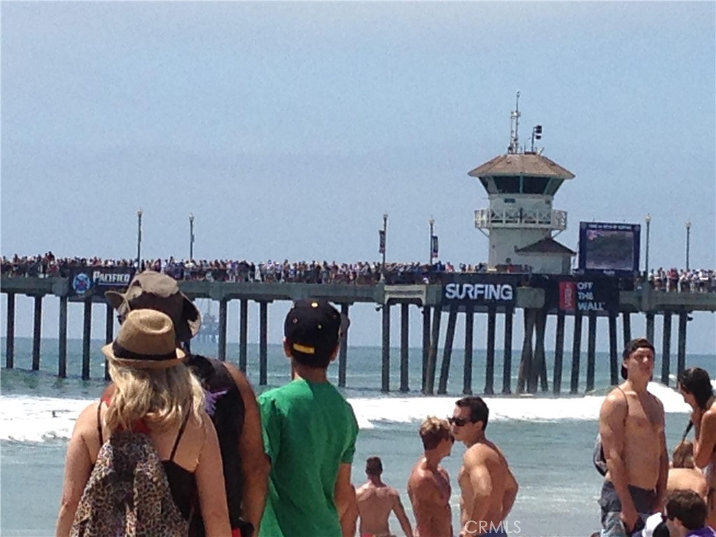 8125 Ridgefield Drive