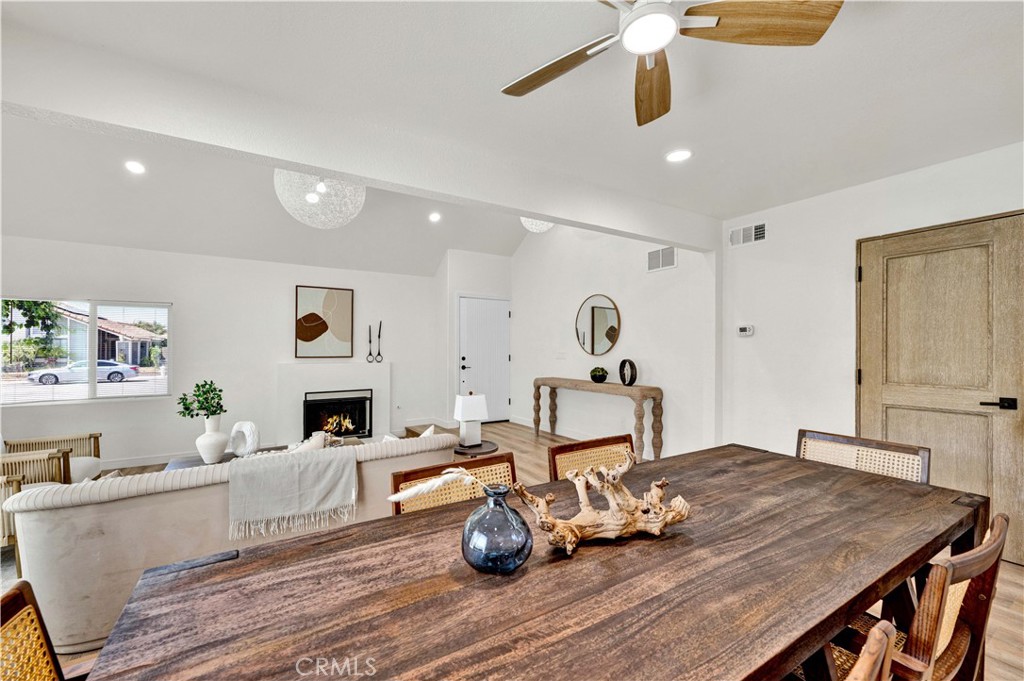 921 Dahlia Avenue