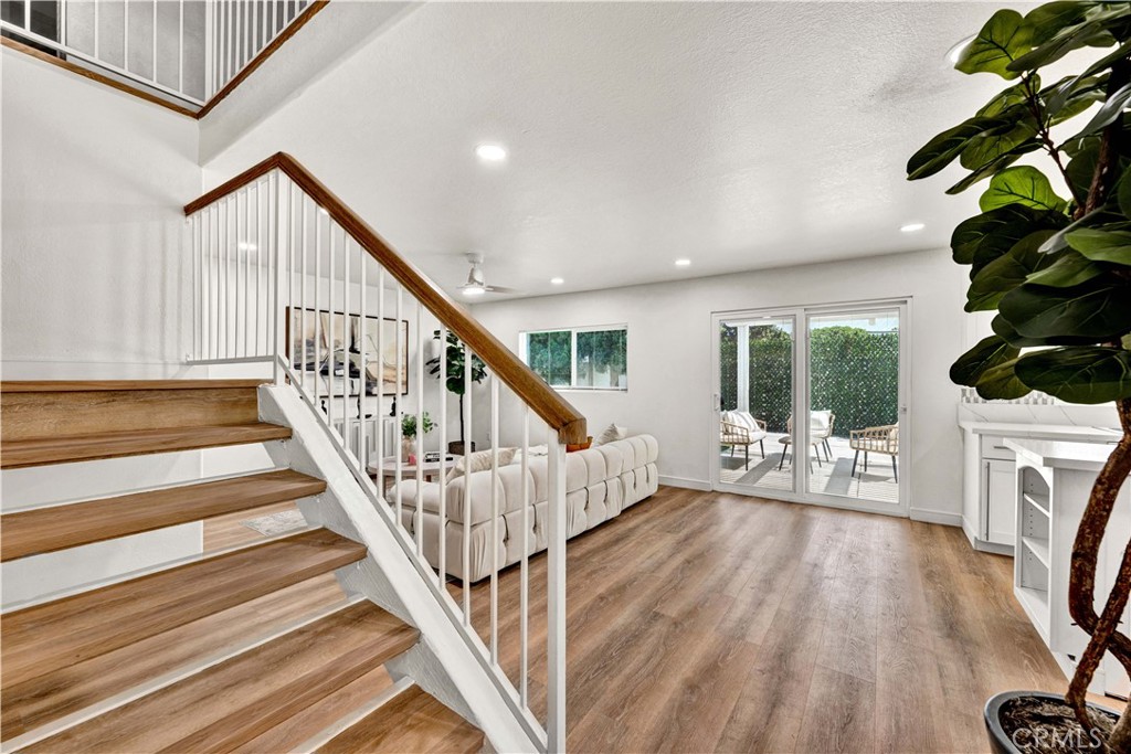 921 Dahlia Avenue