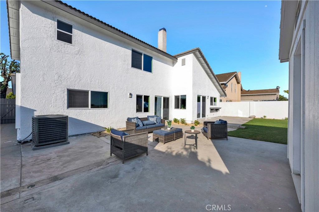 17837 San Rafael Street