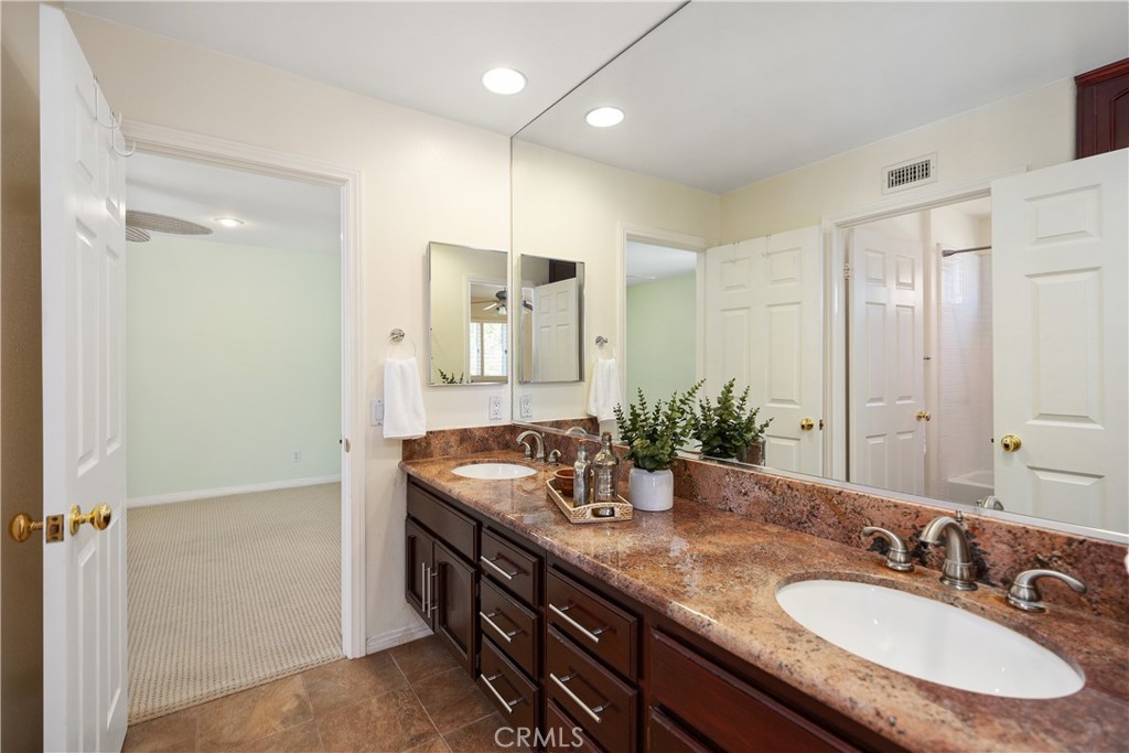 22312 Wayside
